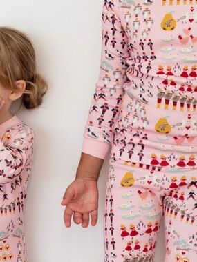 Hanna Andersson "12 Days of Christmas" Pink Pajamas 100% Organic Cotton US Size5